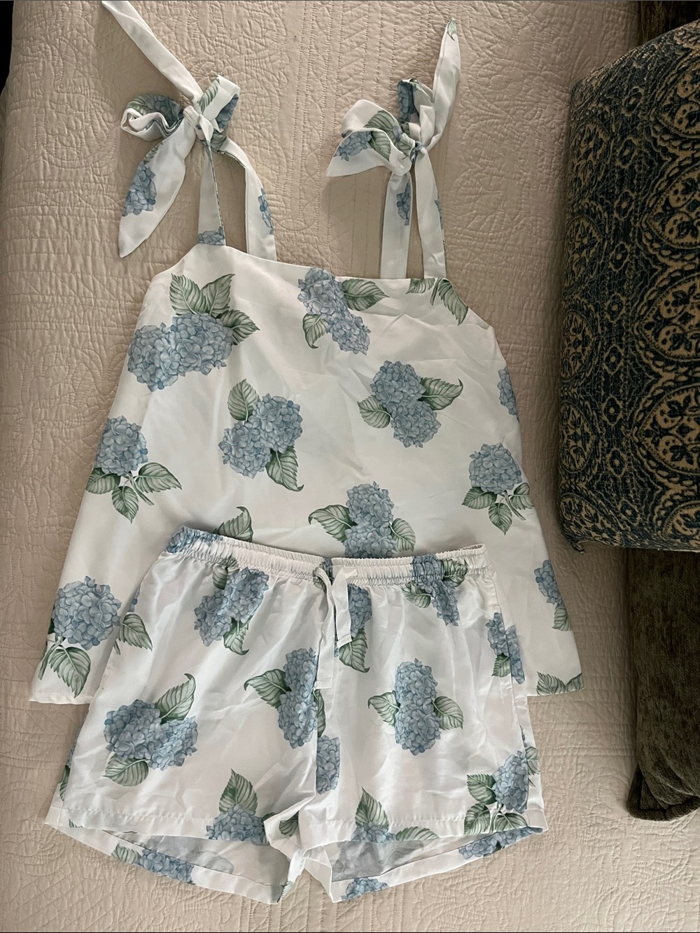 White Floral Tie-Shoulder Tank & Shorts PJ Set - Blue Hydrangea Print